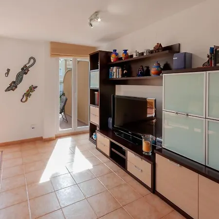 Del Montgo Apartment